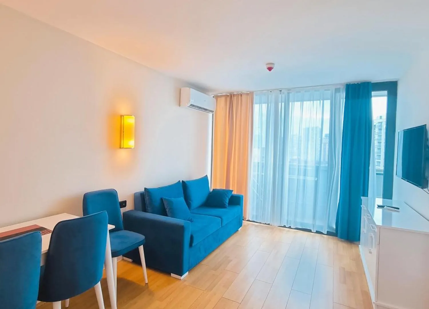Batumi Luxury Apartments Aparthotel