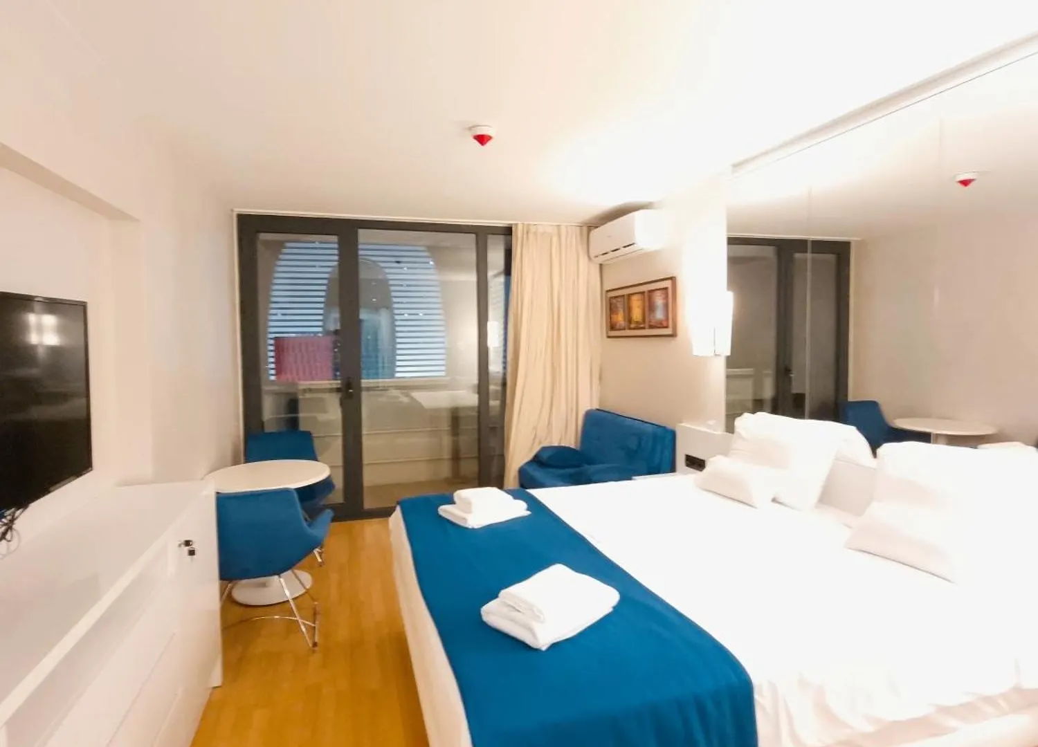 Batumi Luxury Apartments Aparthotel