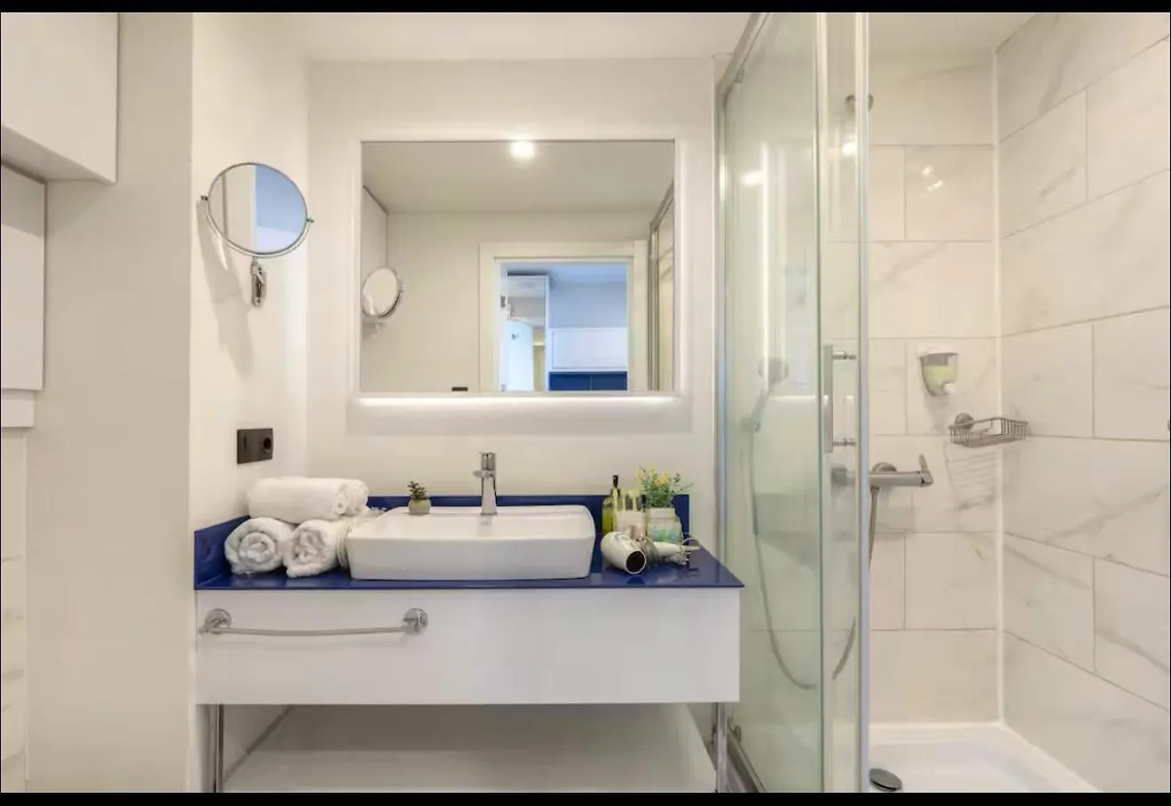 Ξενοδοχείο με διαμερίσματα Orbi City Batumi Luxury