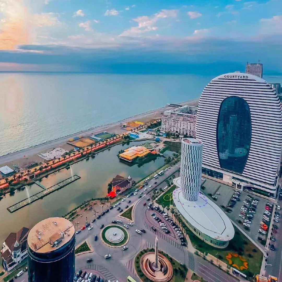 Batumi Luxury Apartments 0*,